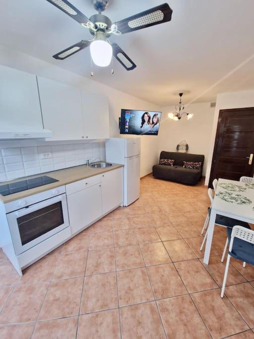 Cozy Apartment With Garden Puerto Rico  Dış mekan fotoğraf